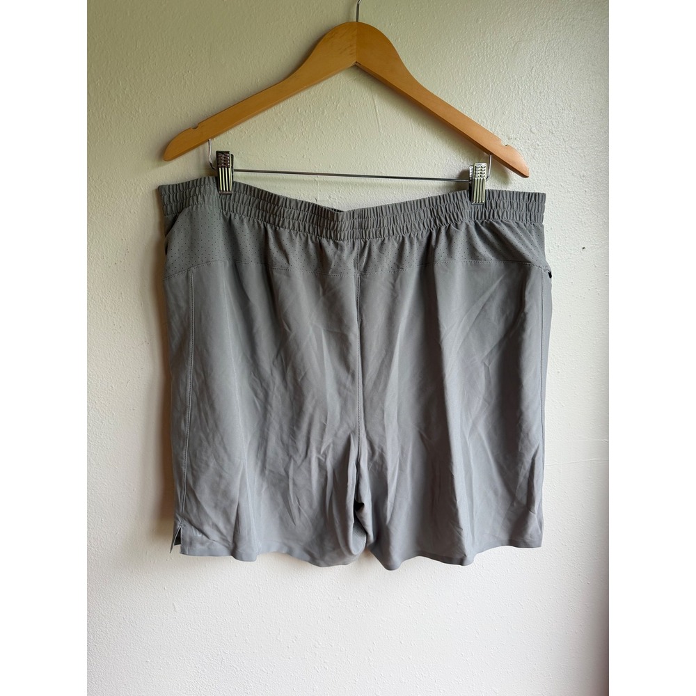 VRST Mens 7" Run Shorts Silver Shadow Grey 2XL NWT Reflective Mesh Lining - Picture 2 of 8